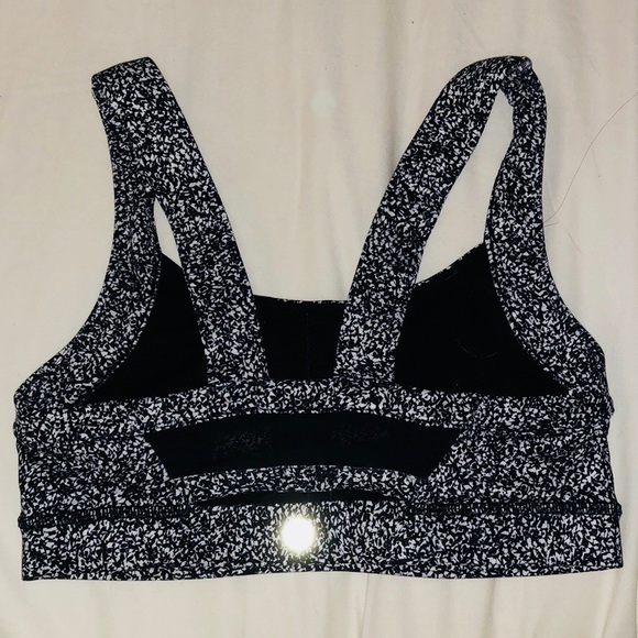 lululemon athletica Other - NWOT Lululemon pavement pusher bra 6